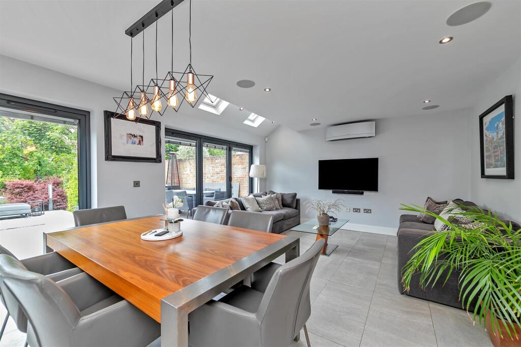 Additional image 15 of London Road, St. Albans