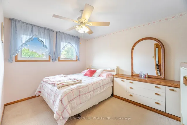 Additional image 33 of 32 Chopin Cres