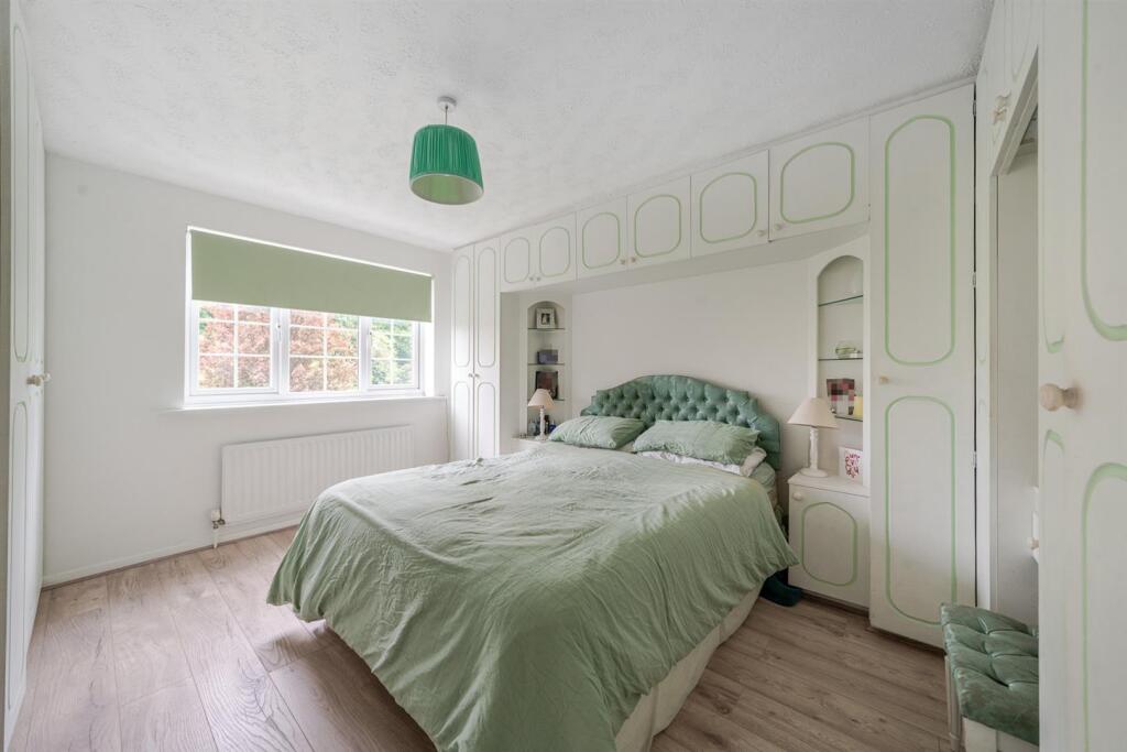 Additional image 10 of Woodlands, Brookmans Park, Hatfield