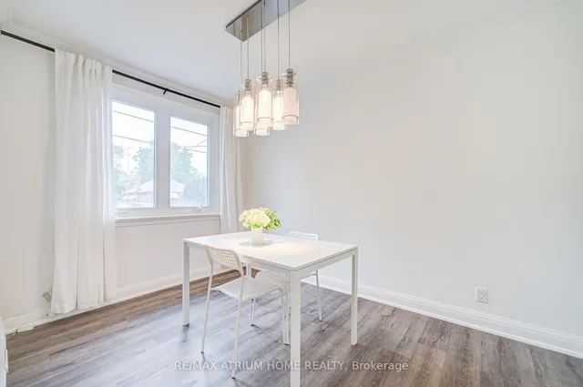 Additional image 15 of 293 Poyntz Ave