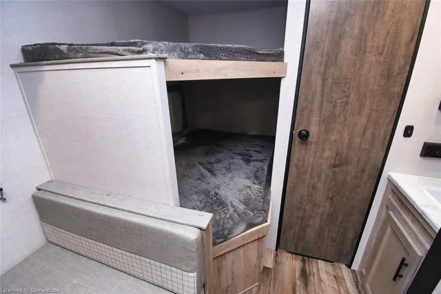 Additional image 7 of 85 Eddie Lane