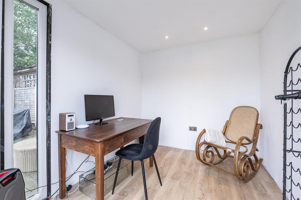 Additional image 12 of Luton Road, Harpenden