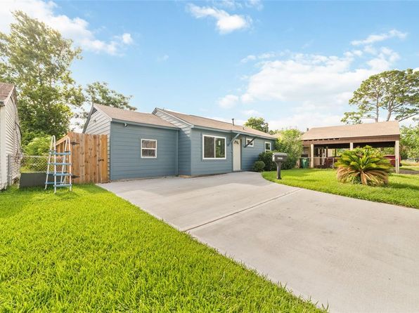 9333 Fairland Dr, Houston, TX 77051