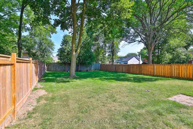 Additional image 48 of 58 Yorkview Dr