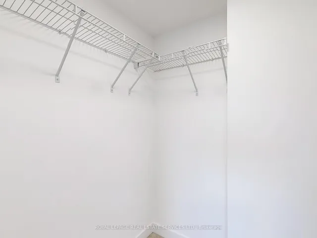 Additional image 23 of 3058 Sixth Line Unit 304