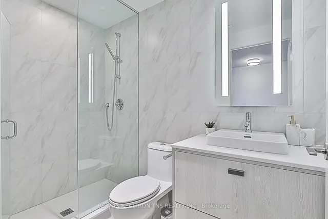 Additional image 11 of 480 Front st west St Unit 1504