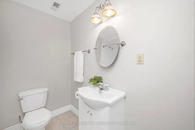 Additional image 37 of 212 Stonehenge Dr Unit 18