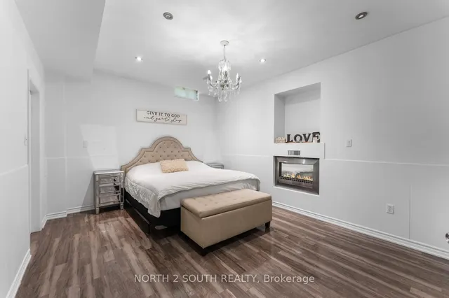 Additional image 37 of 41 Youngestar Tr