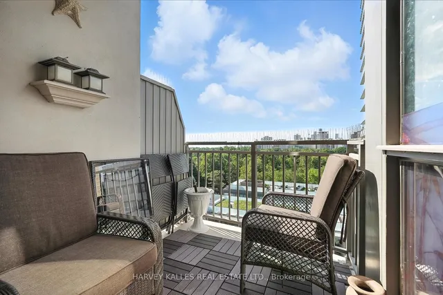 Additional image 20 of 18 Merton St Unit 904