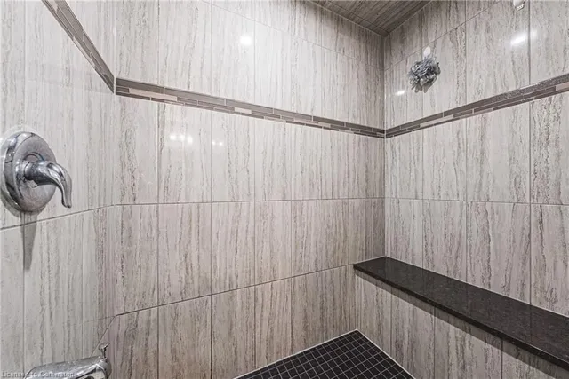 Additional image 17 of 601 Florencedale Cres