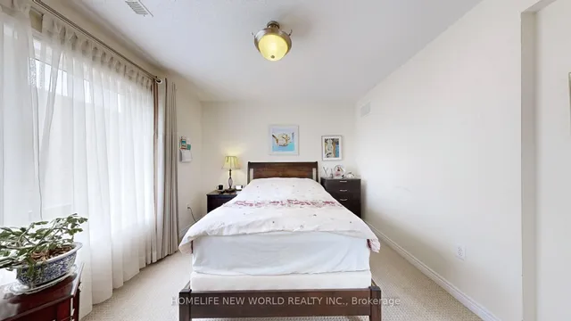 房产图片 27 - 49 Kawneer Terr