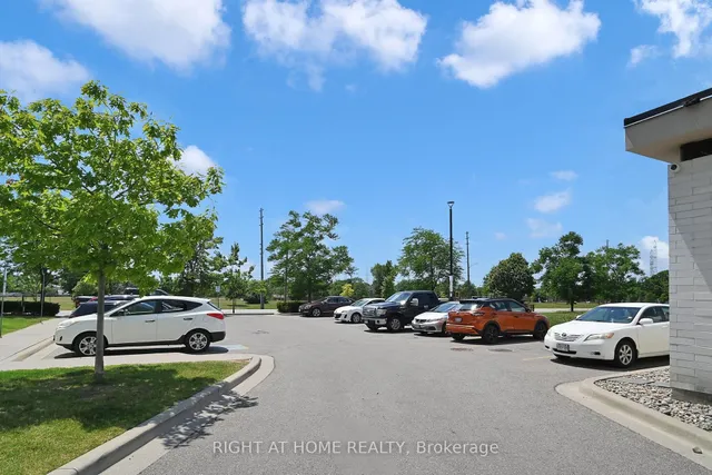 Additional image 29 of 138 Widdicombe Hill Blvd Unit 710