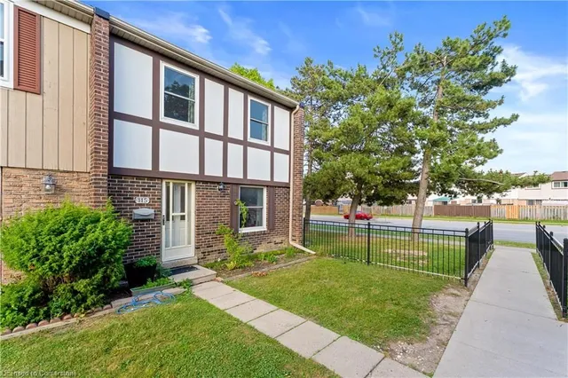 Additional image 3 of 900 Centralpark Dr Unit 115