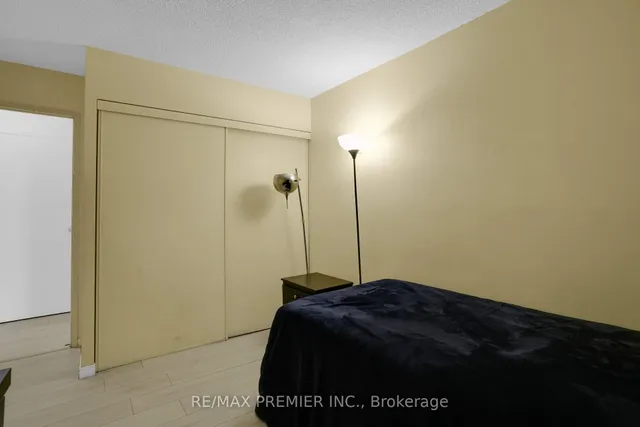 Additional image 17 of 8 Lisa St Unit 505