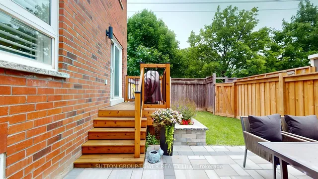 Additional image 11 of 2 Dawson Cres