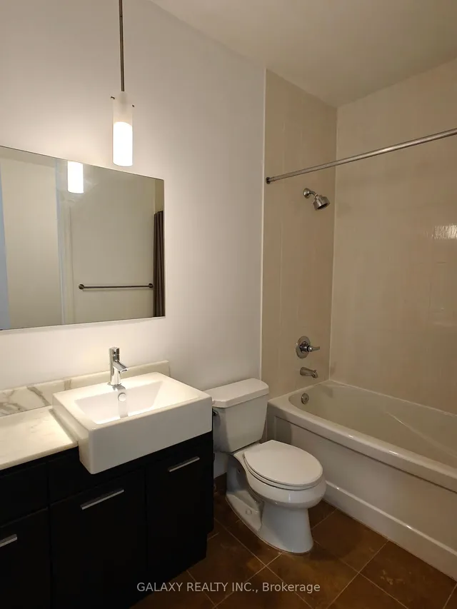 Additional image 14 of 770 Bay St Unit PH205