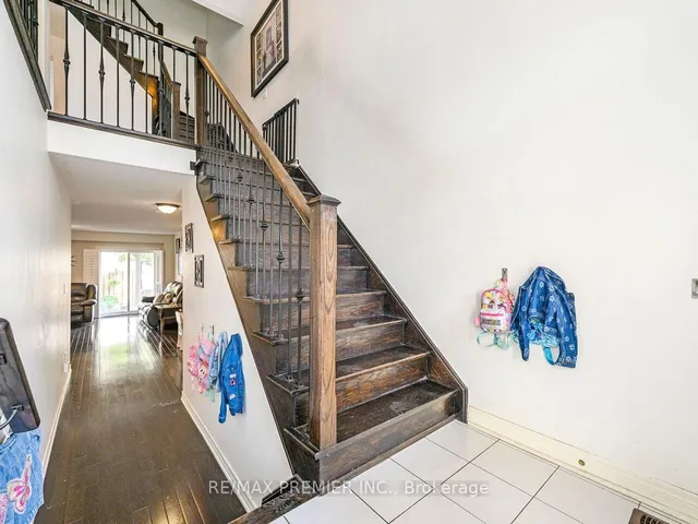 Additional image 26 of 38 Betty Nagle St