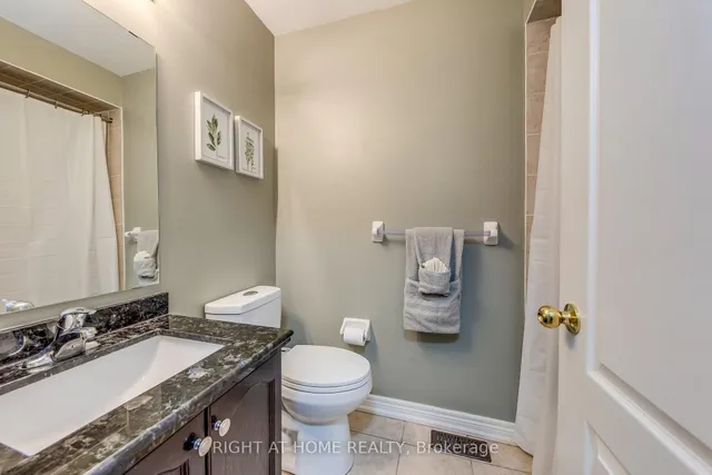 Additional image 25 of 24 Lou Pomanti St