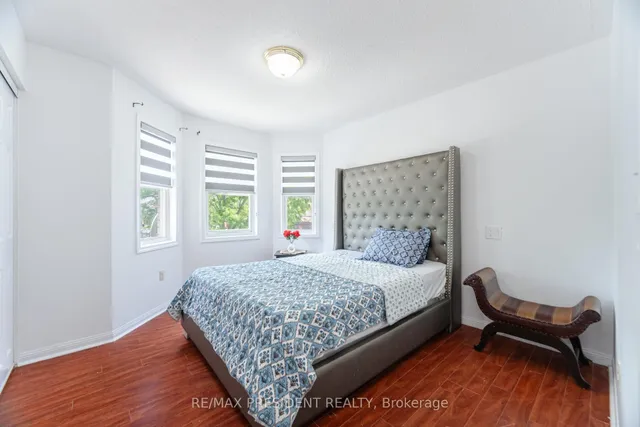 Additional image 31 of 58 Frontenac Cres