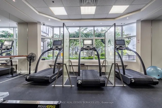 Additional image 21 of 1 Palace Pier Crt Unit 804