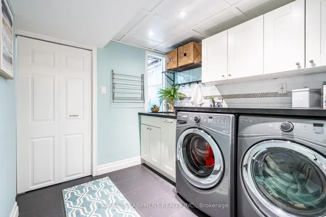 Additional image 37 of 5195 Cedarbook Cres