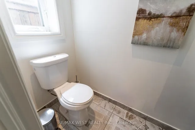 Additional image 13 of 52 Woodycrest Ave