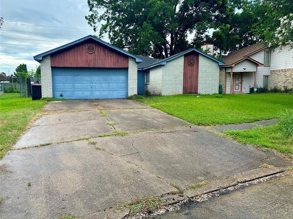 16814 Sinaloa Dr, Houston, TX 77083