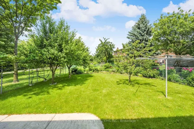 Additional image 30 of 1161 Carlo Crt