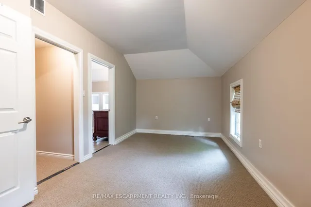 Additional image 22 of 954 Beach Blvd