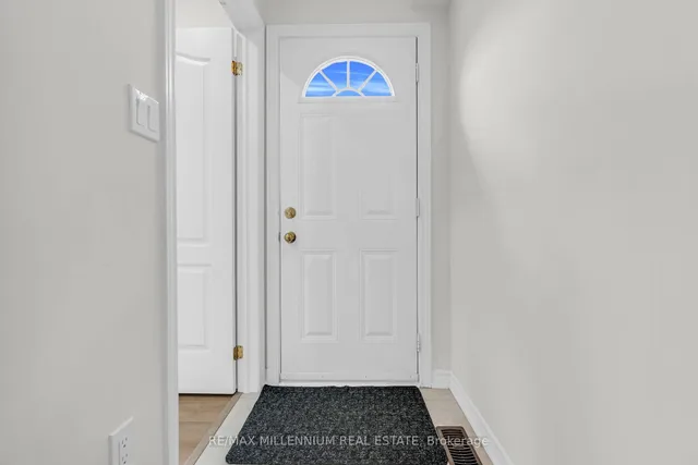 Additional image 41 of 14 Kayak Hts