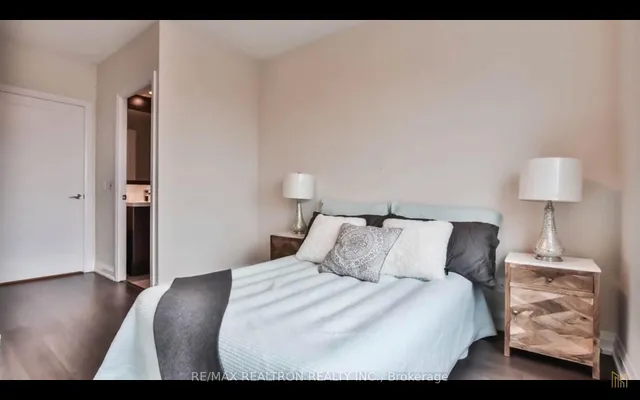 Additional image 11 of 5 Sheppard Ave Unit 2020