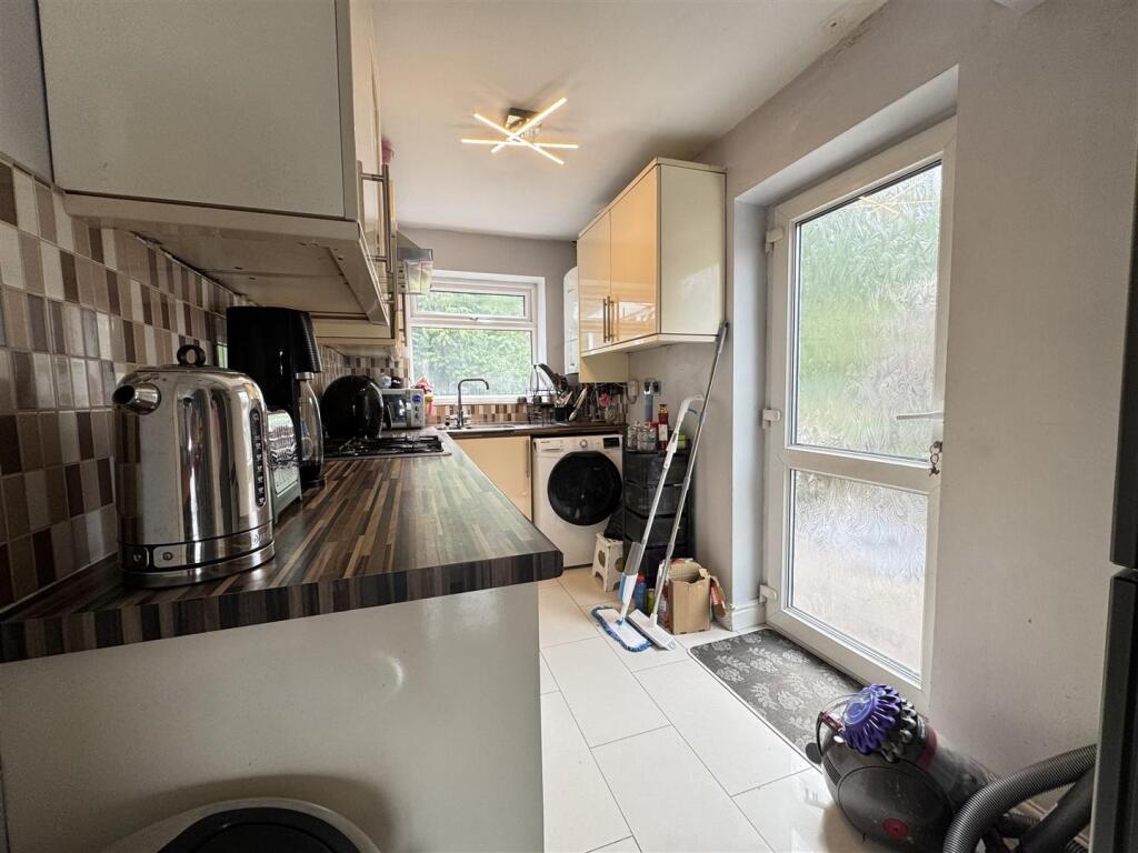 Additional image 8 of Woodland Grove, Great Barr, Birmingham