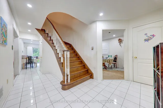 Additional image 16 of 10 Hania Terr