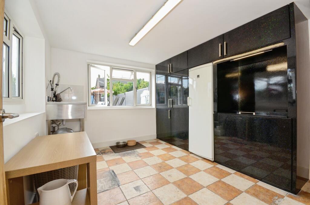 Additional image 7 of High Street, St. Albans, AL2