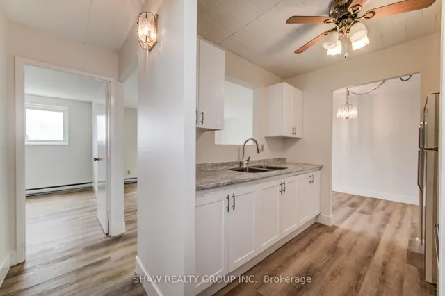 Additional image 22 of 75 Hazelglen Dr Unit 302