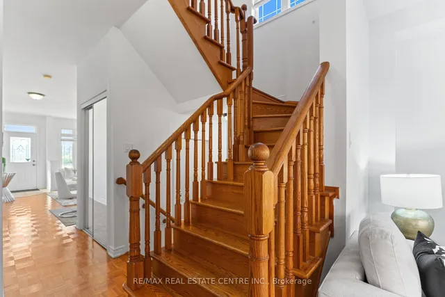 Additional image 20 of 27 Percy Gate