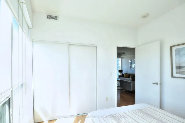 Additional image 25 of 115 McMahon Dr Unit 811