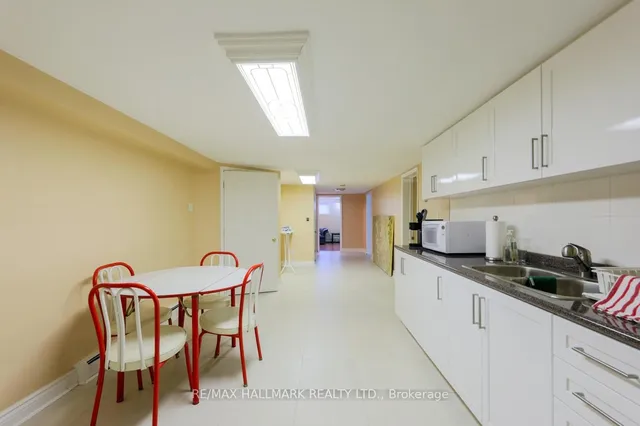 Additional image 11 of 98 North Woodrow Blvd