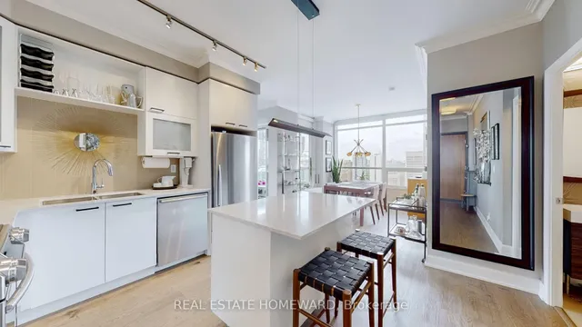 Additional image 20 of 500 Sherbourne St Unit 2010