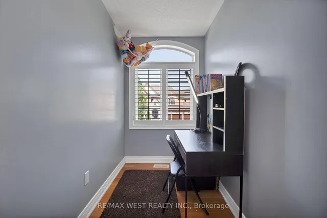 Additional image 37 of 3 Fallowfield Rd