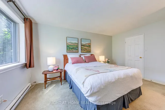 房产图片 13 - 1008 Falgarwood 街 02 单元