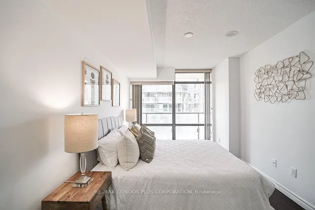 Additional image 12 of 38 Grenville St Unit 1909