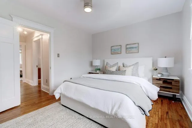 Additional image 22 of 550 Hughson St