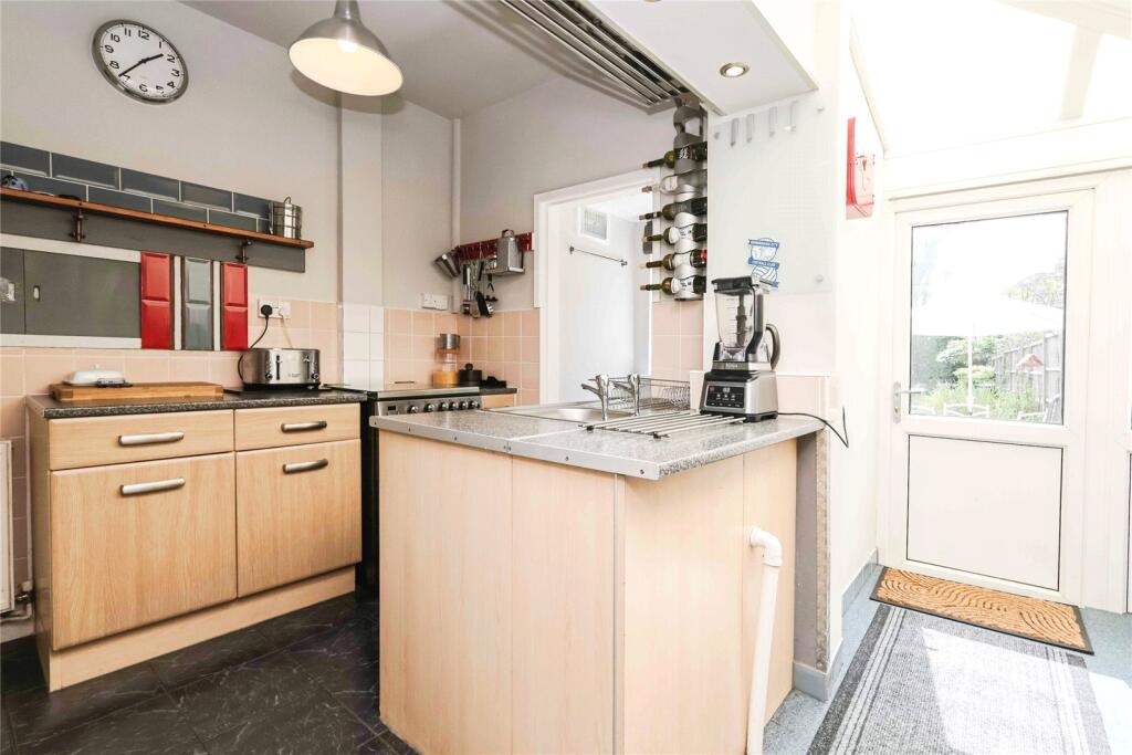 Additional image 3 of Warren Hill Road, Kingstanding, Birmingham, B44