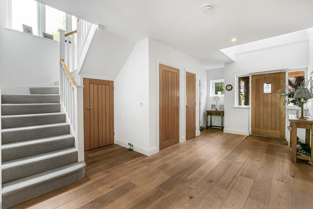 Additional image 13 of Georges Wood Road, Brookmans Park, AL9