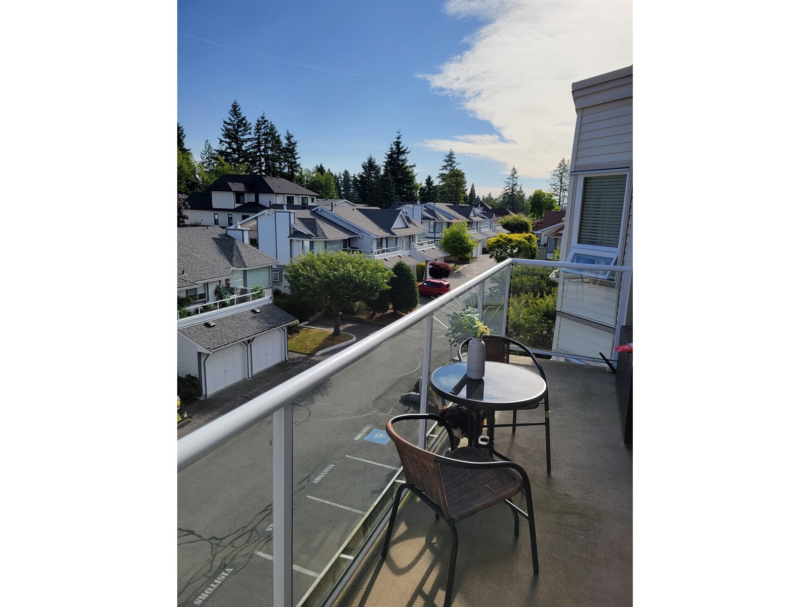 305 9295 122 STREET|Surrey, British Columbia V3V4L4