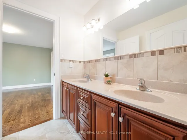 Additional image 13 of 54 Cedar Brae Blvd