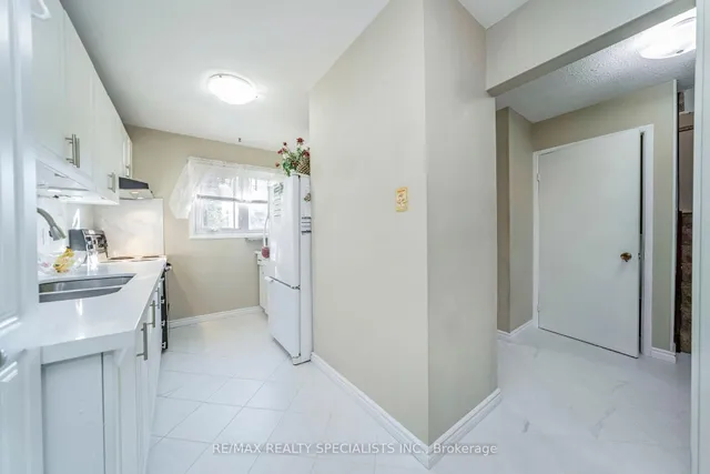 Additional image 14 of 30 Hardcastle Crt