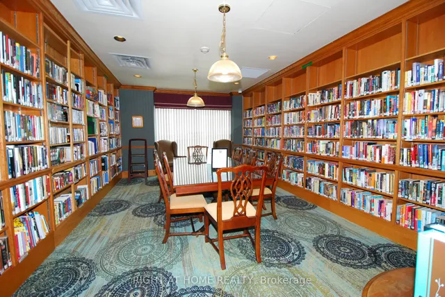 Additional image 28 of 18 Concorde Pl Unit 601