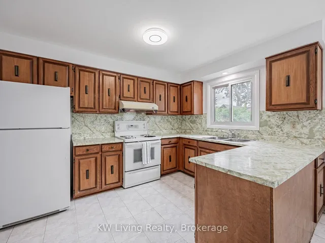 Additional image 9 of 7 Lanewood Cres